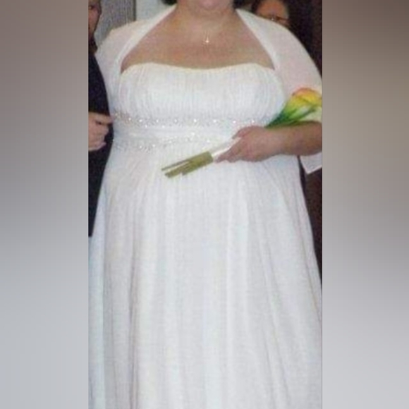 Wedding dress - Picture 2 of 2